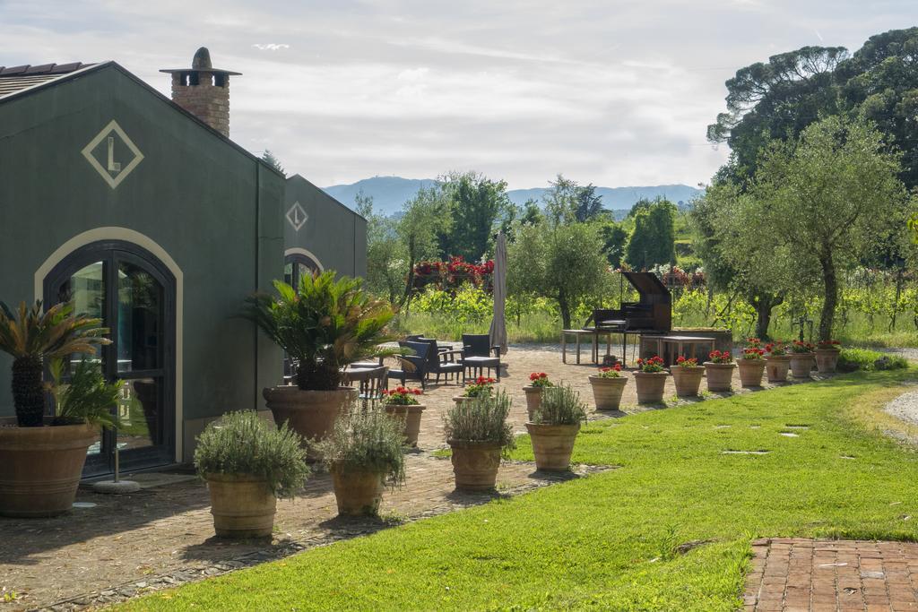 Resort La Ghiaia Sarzana Exterior photo